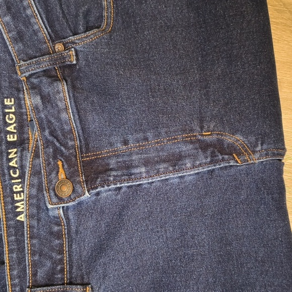 sac735🦅American Eagle Mom Jean Stretch Denim Size 16 w/27" inseam - Picture 3 of 7
